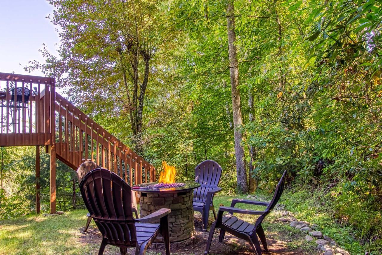 Cozy Cabin With Mountain Views Near Skylift Park! Gatlinburg Extérieur photo